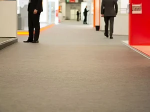 Przewodnik po targach i wystawach w Niemczech dla wystawców Przewodnik po targach i wystawach w Niemczech dla wystawców